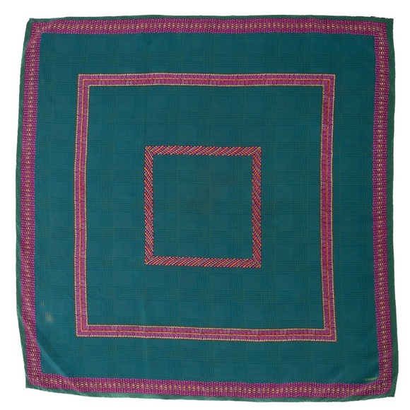 Chanel Vintage Green & Magenta 100% Silk Scarf – Made in Italy – Square Pattern - Picture 1 of 8